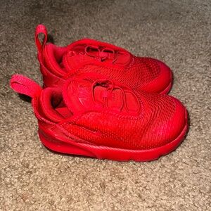 Toddler Nike air 270